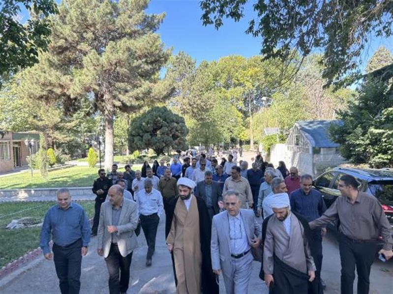 همایش پیاده‌روی بزرگ خانوادگی در پردیس كشاورزی البرز برگزار شد
