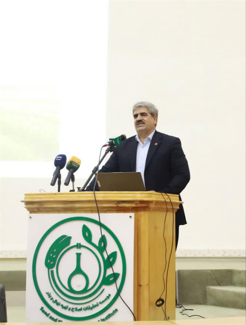 نقش ۳۵ درصدی دامپروری در اقتصاد كشاورزی كشور؛ لزوم پیوند اصلاح بذر با زنجیره ارزش خوراك دام
